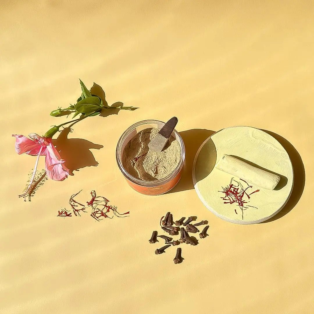 Facial Ubtan- Anti-Tan Glow | 50g Wildflower Essentials