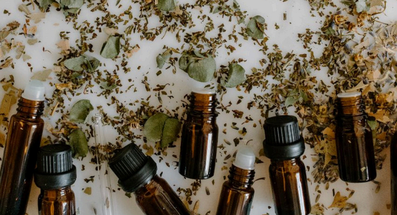 How to Use Essential Oils Safely for Skin and Hair (Beginner’s Guide)